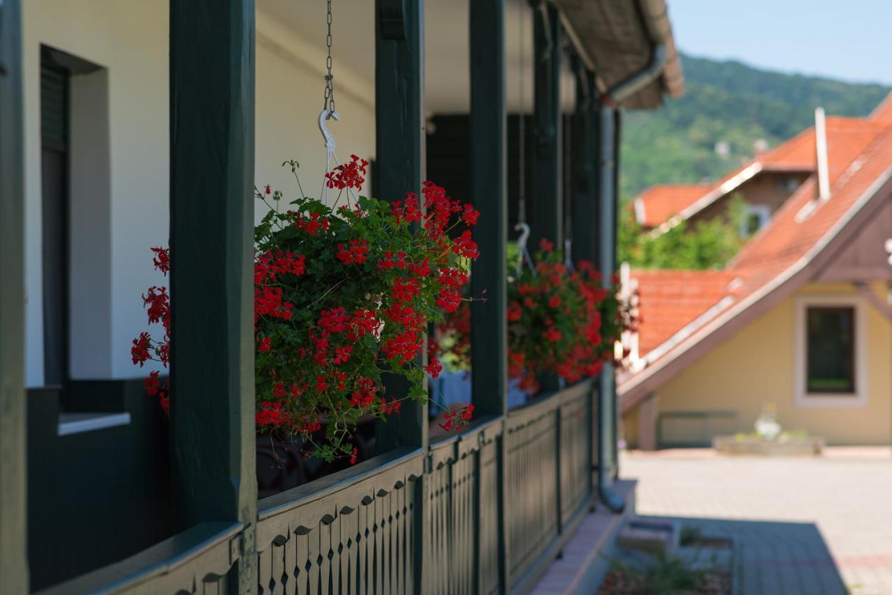 Provence Apartmanok Visegrád Extérieur photo